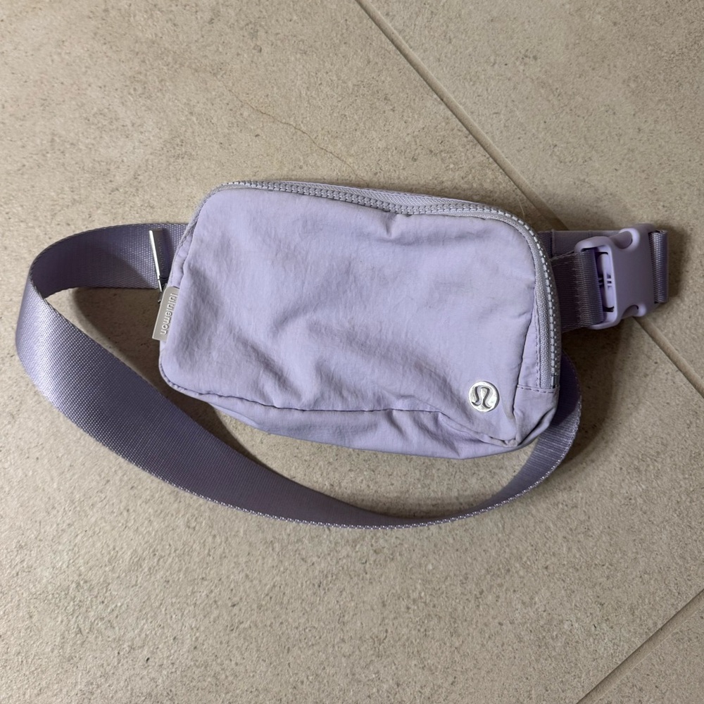 Lululemon Light Purple Everywhere Belt Bag 1L